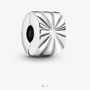 Pandora Sunburst Clip Charm